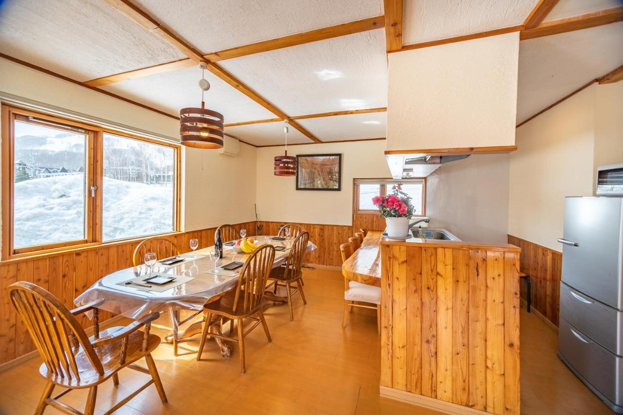 Matsu House With Air Conditioner - 5 Min To Rusutsu Ski Resort 留寿都村 エクステリア 写真