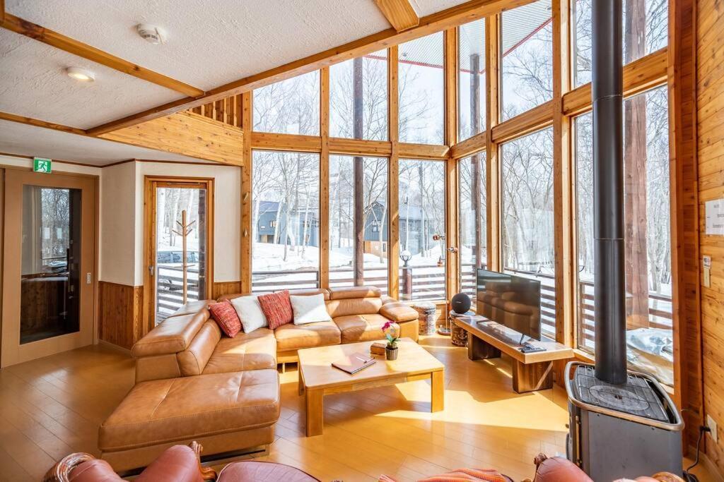 Matsu House With Air Conditioner - 5 Min To Rusutsu Ski Resort 留寿都村 エクステリア 写真